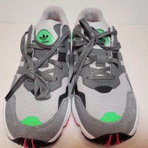 ADIDAS DB2802 Women Shoes Size 5.5